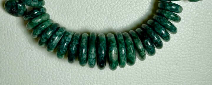 Guatemalan Jade Jaguar Bracelet - Guatemalita Crescent beads - Mayan Mexican Jewelry