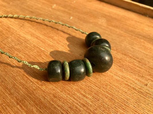 Choker Necklace with Guatemalan Jadéite & Serpentine beads - Mayan Jewelry for Women- Mexican Precolombian style