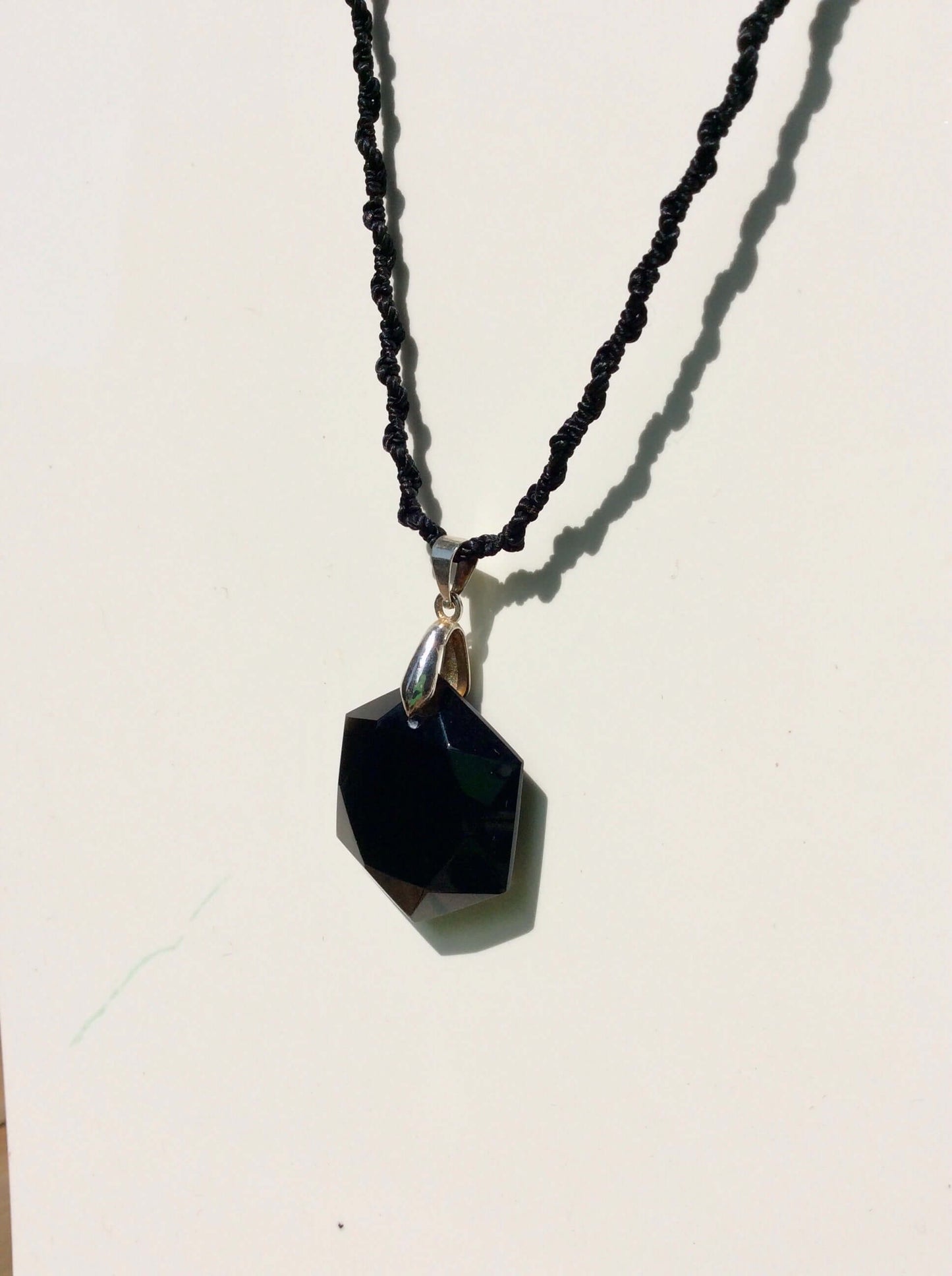 Mexican Black Obsidian pendant Hexagonal gemstone - POWERFUL volcanic Crystal protection & révélation