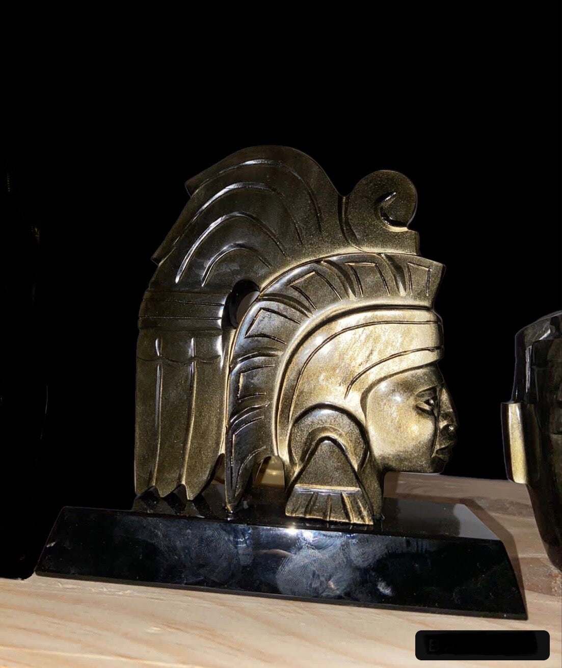 Cuauhtemoc carved in golden obsidian, pre-Colombian pre-Hispanic sculpture, Mexican decoration collection