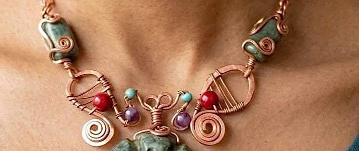 Colgante de peyote tallado - Piedra serpentina estilo jade guatemalteco - Cactus sagrado mexicano Hikuri elaborado