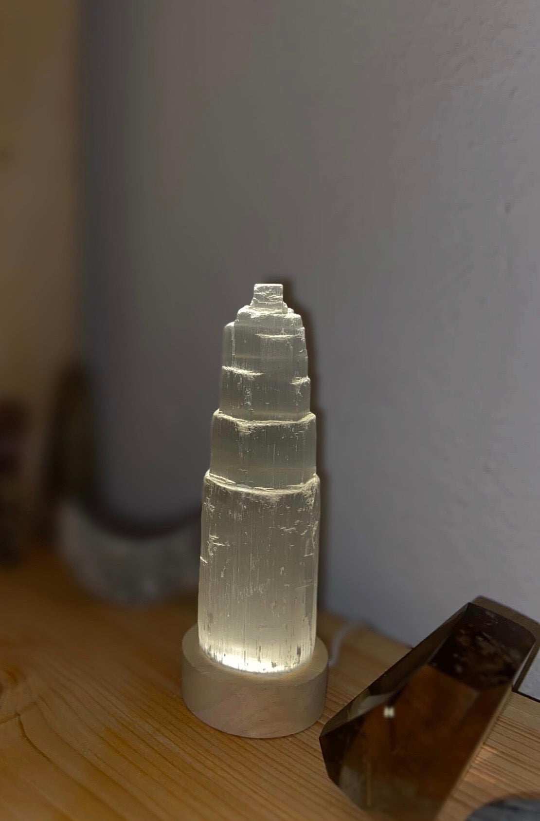 tranquility stone lamp