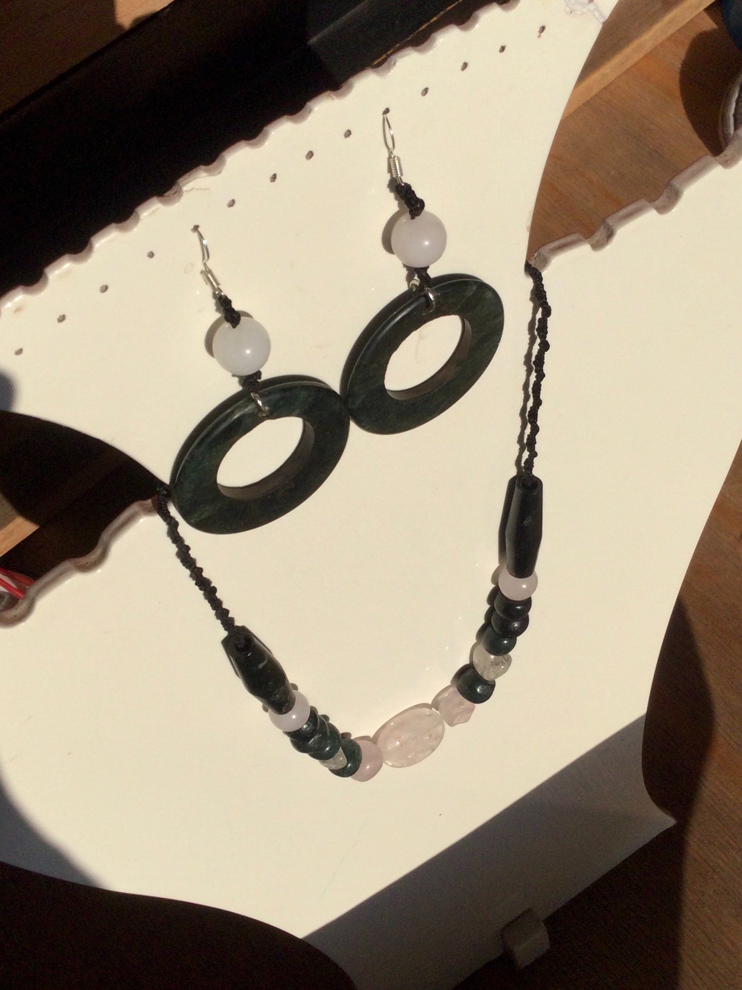 Hoop Earrings & necklace Guatemalan Jade style - Serpentine & rose quartz Stone