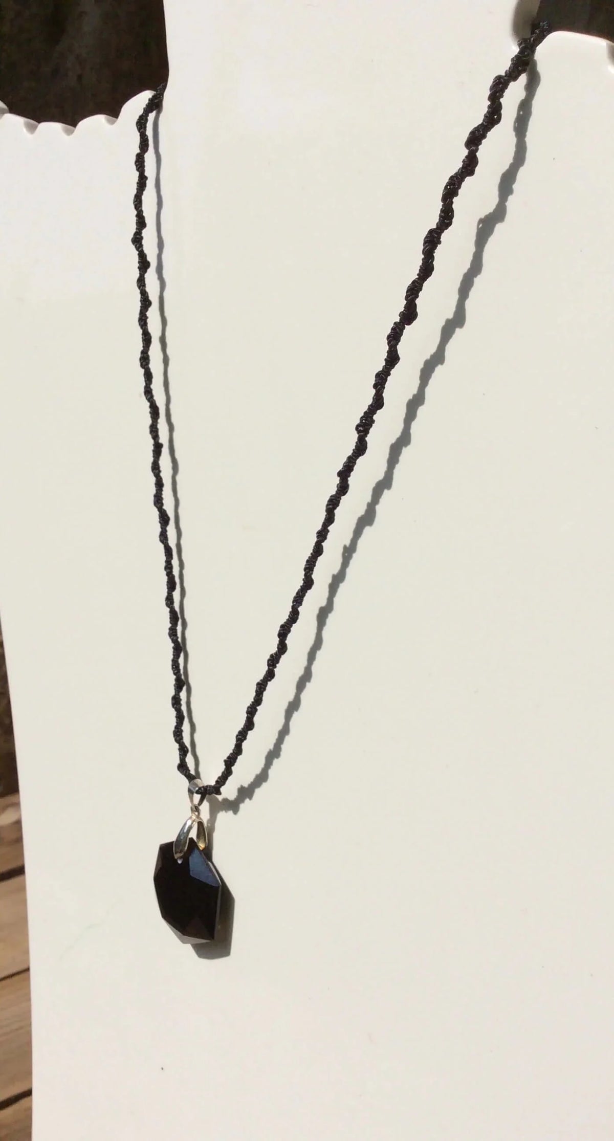 Mexican Black Obsidian pendant Hexagonal gemstone - POWERFUL volcanic Crystal protection & révélation