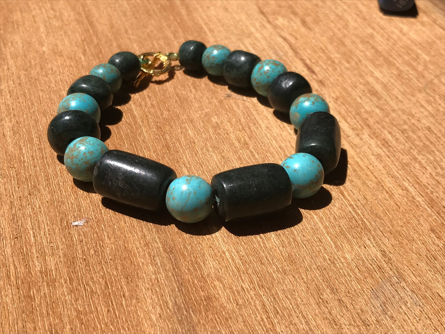 Mayan bracelet - Dark Green serpentine stone like Guatemalan Jade Jewelry with Turquoise Beads