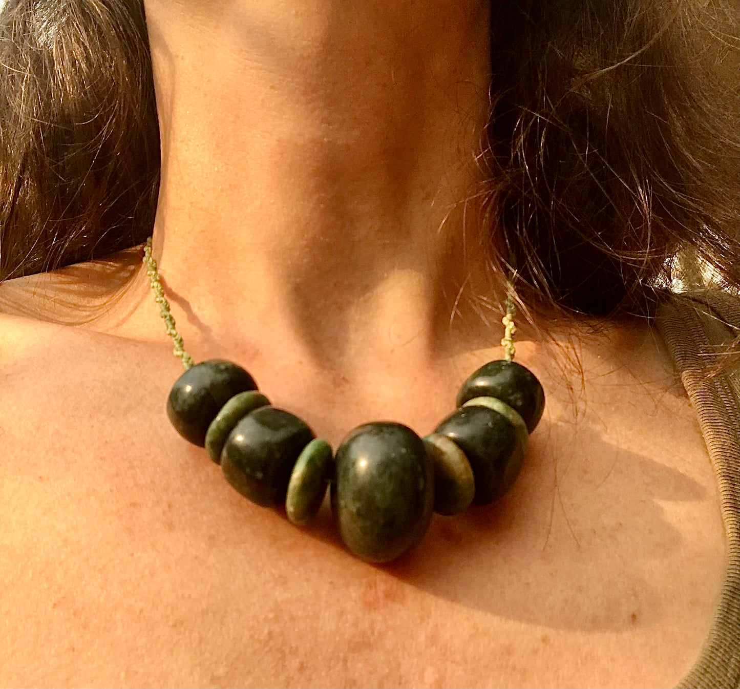 Choker Necklace with Guatemalan Jadéite & Serpentine beads - Mayan Jewelry for Women- Mexican Precolombian style