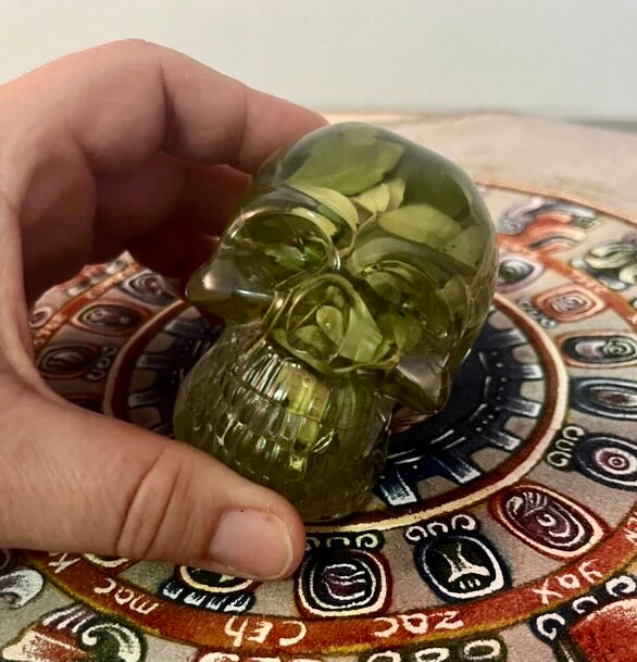 Miniature Handcrafted Resin Skull with Sacred plant inclusion - Unique Decoration 7cm (2,75”)