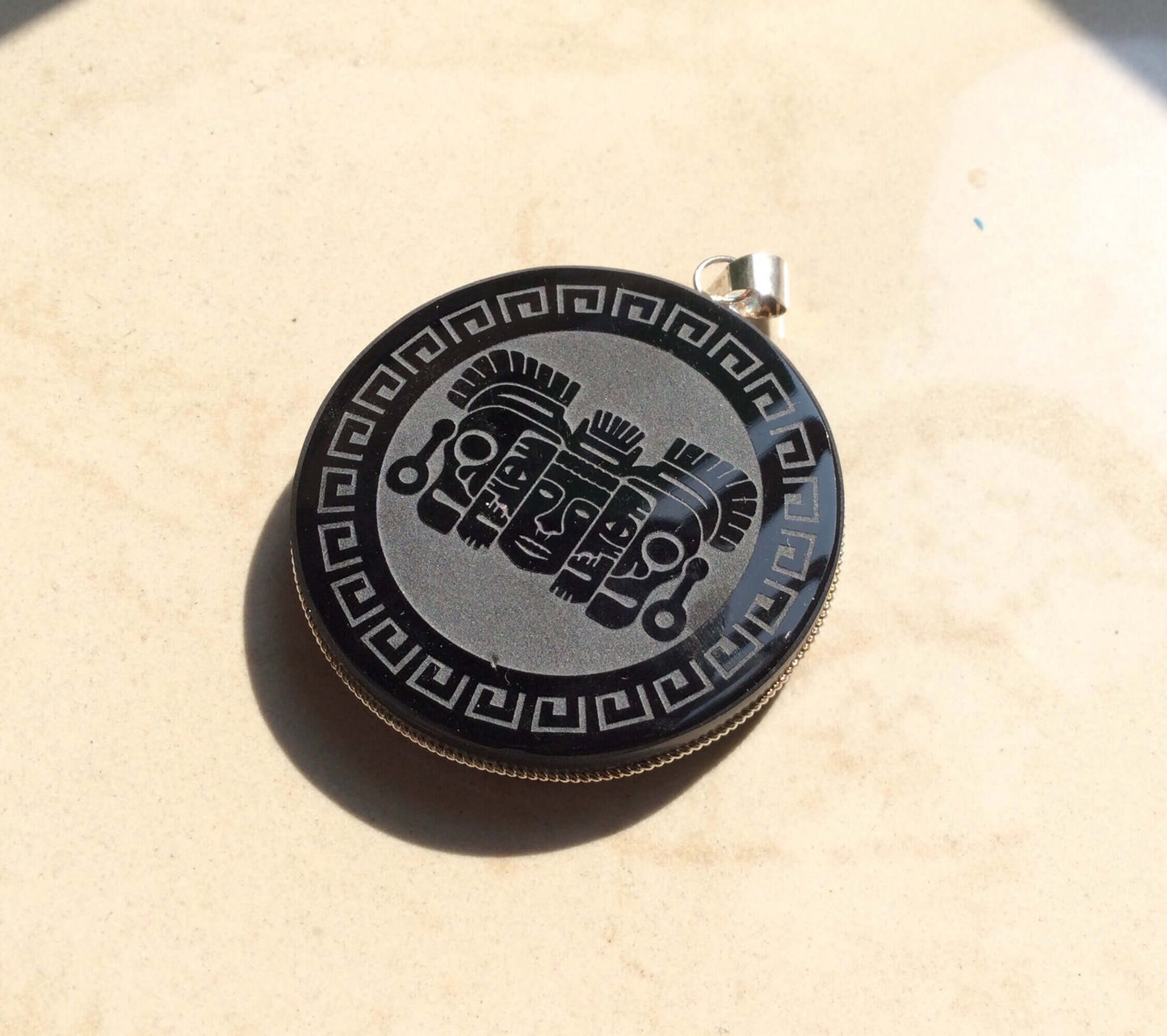 Life-Death Pendant engraved in Obsidian - Mexican precolombian jewelry