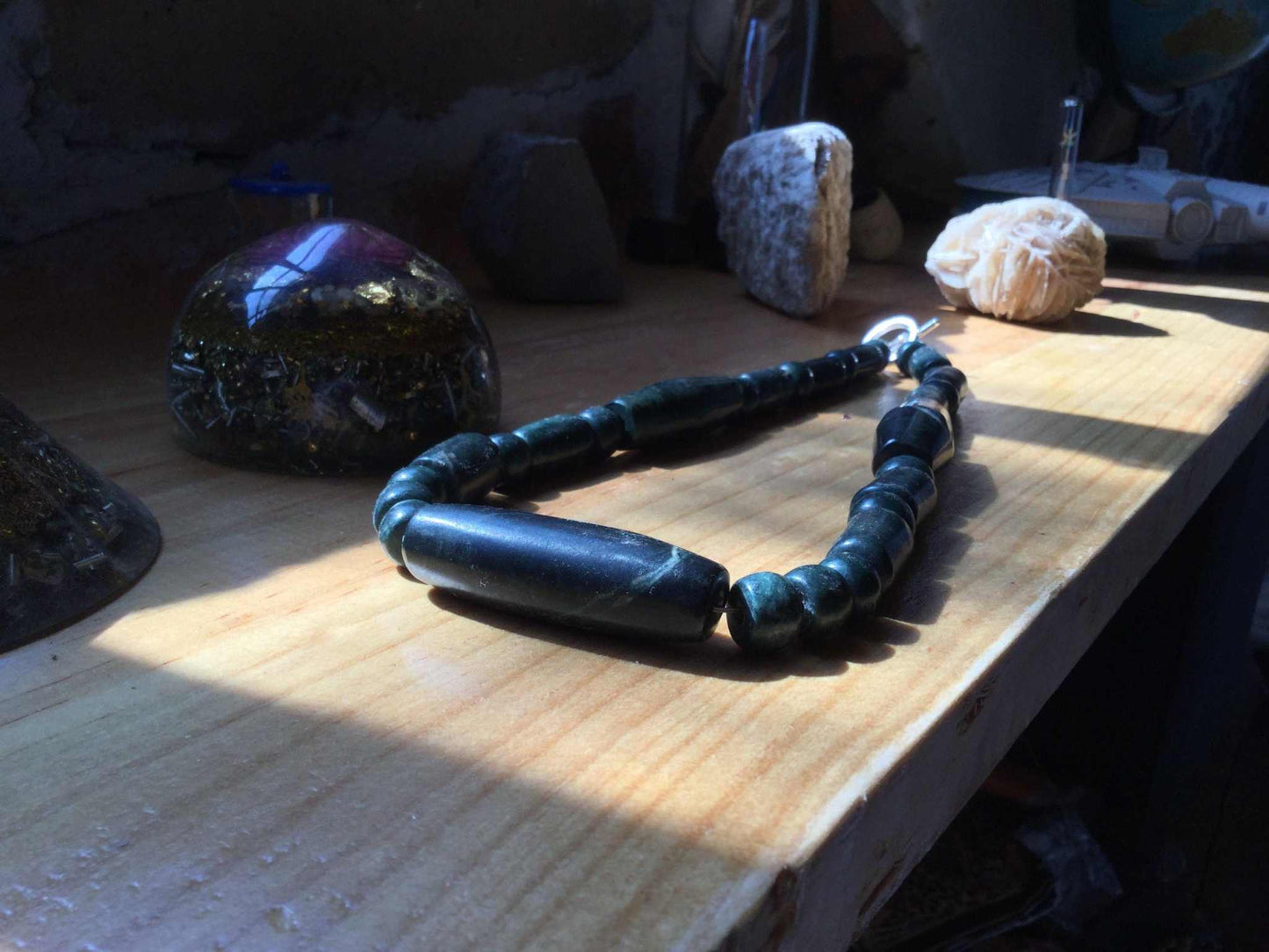 dark green guatemalan jade serpentine beads bracelet - unique jewelry