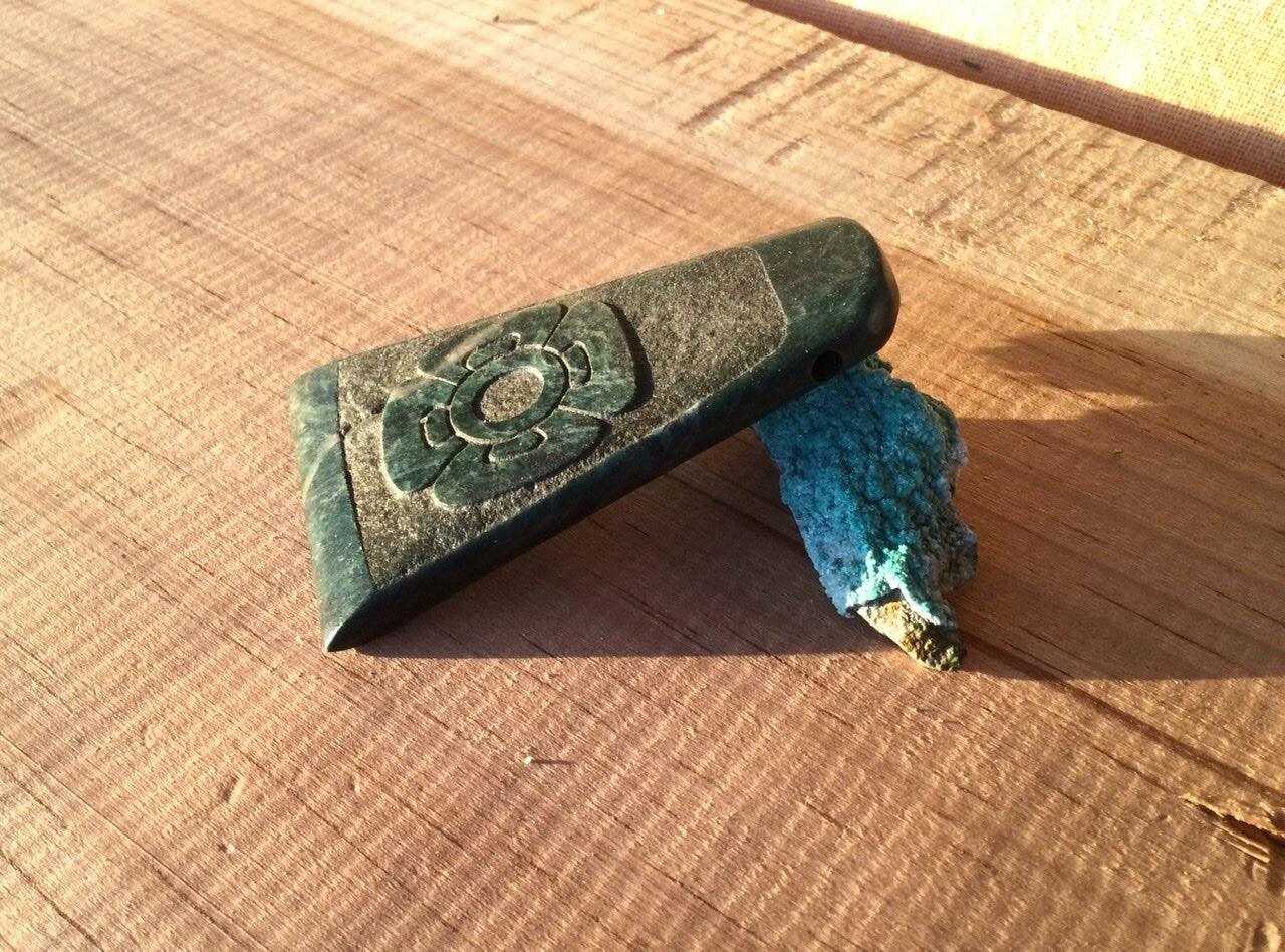 Flower Xóchitl Aztec Pendant 4 directions Guatemalan jade,Mayan jade pendant, protection stone