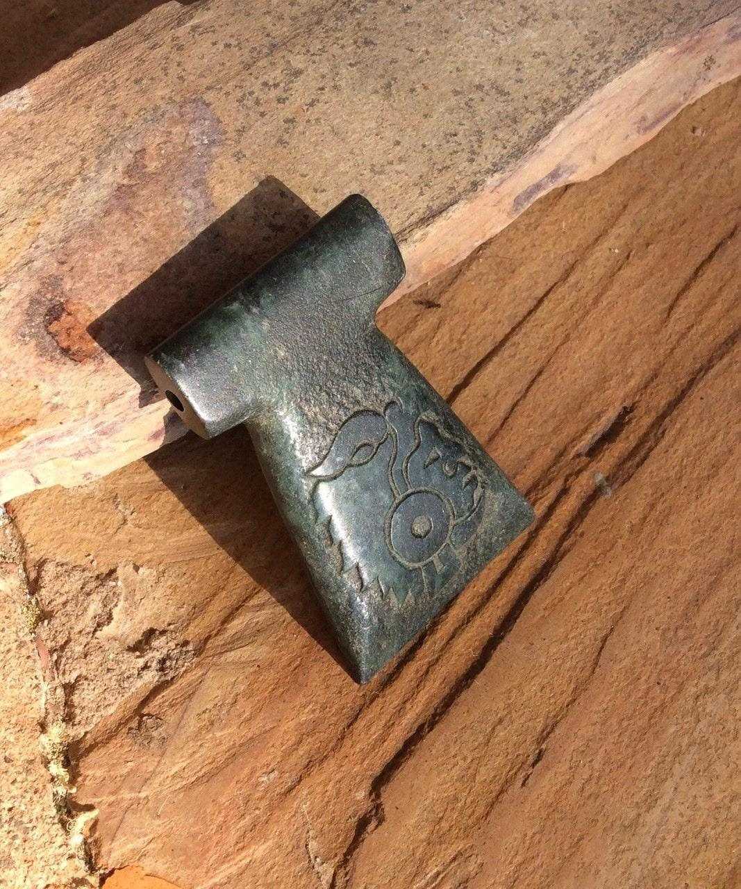 Aztec Eagle Warrior pendant carved in Guatemalan jade,Mayan jade pendant, protection stone jewelry supplies