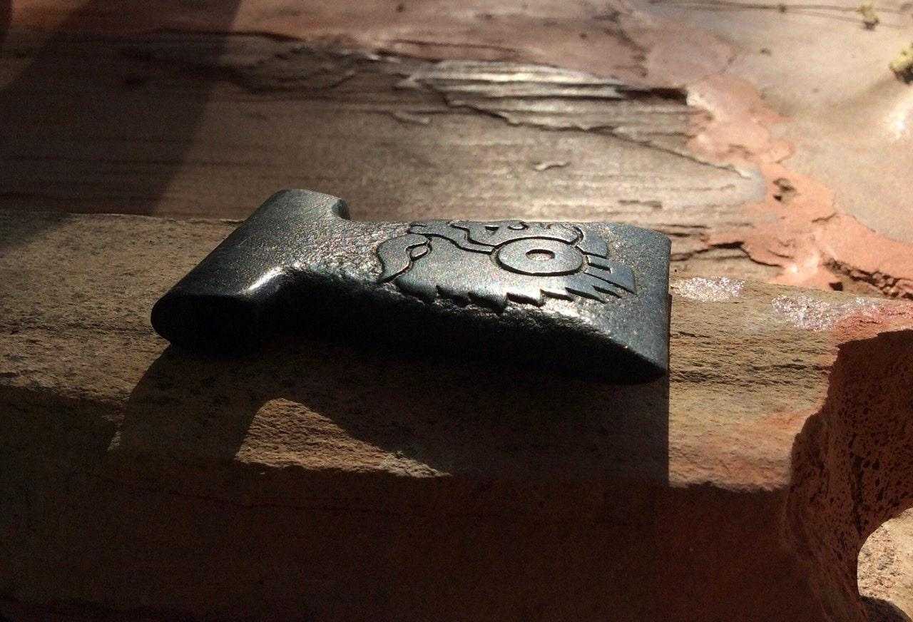 Aztec Eagle Warrior pendant carved in Guatemalan jade,Mayan jade pendant, protection stone jewelry supplies