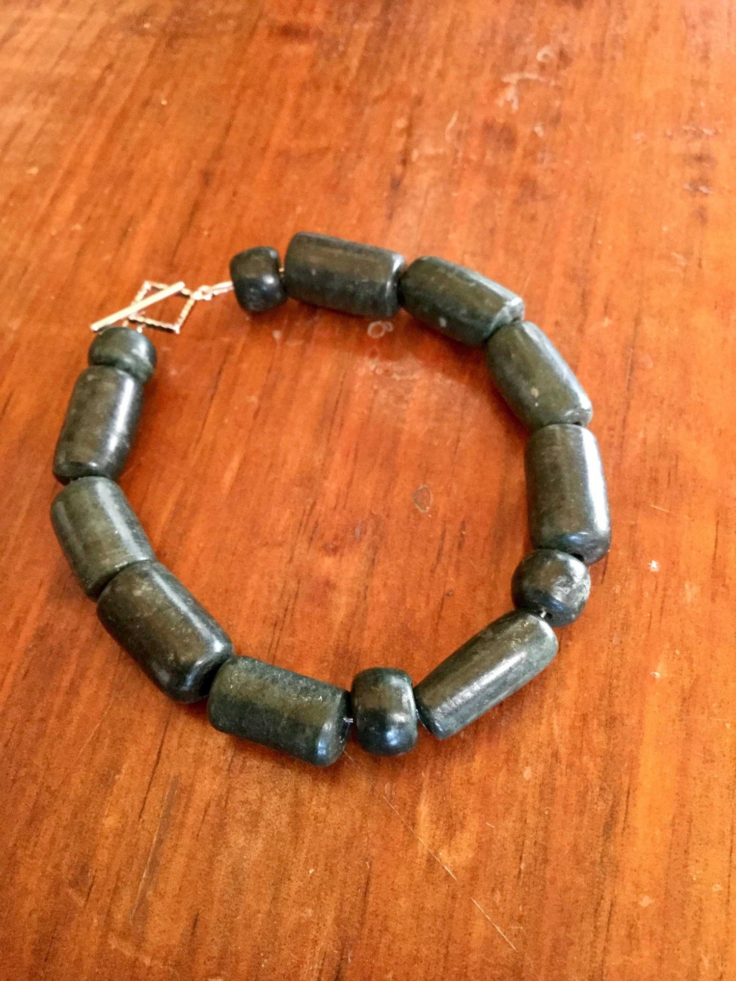 dark green guatemalan jade serpentine beads bracelet - unique jewelry