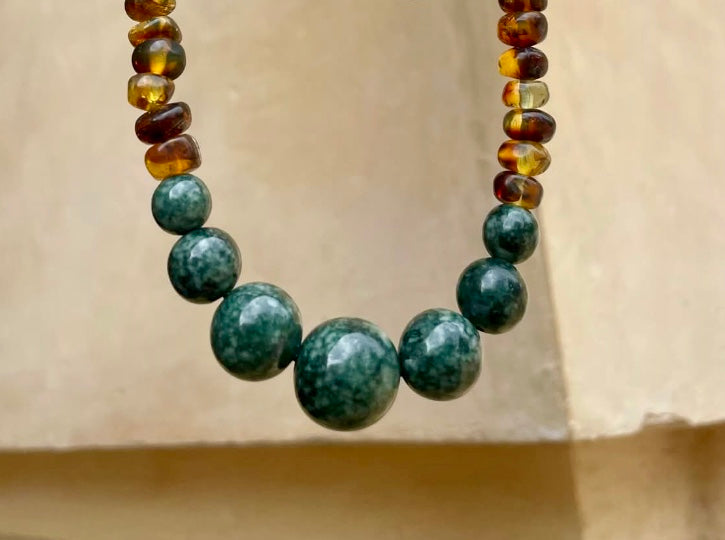 Guatemalan Jaguar  Jade & Ámbar Necklace - Precious Mayan Jewelry - Precolombian Style