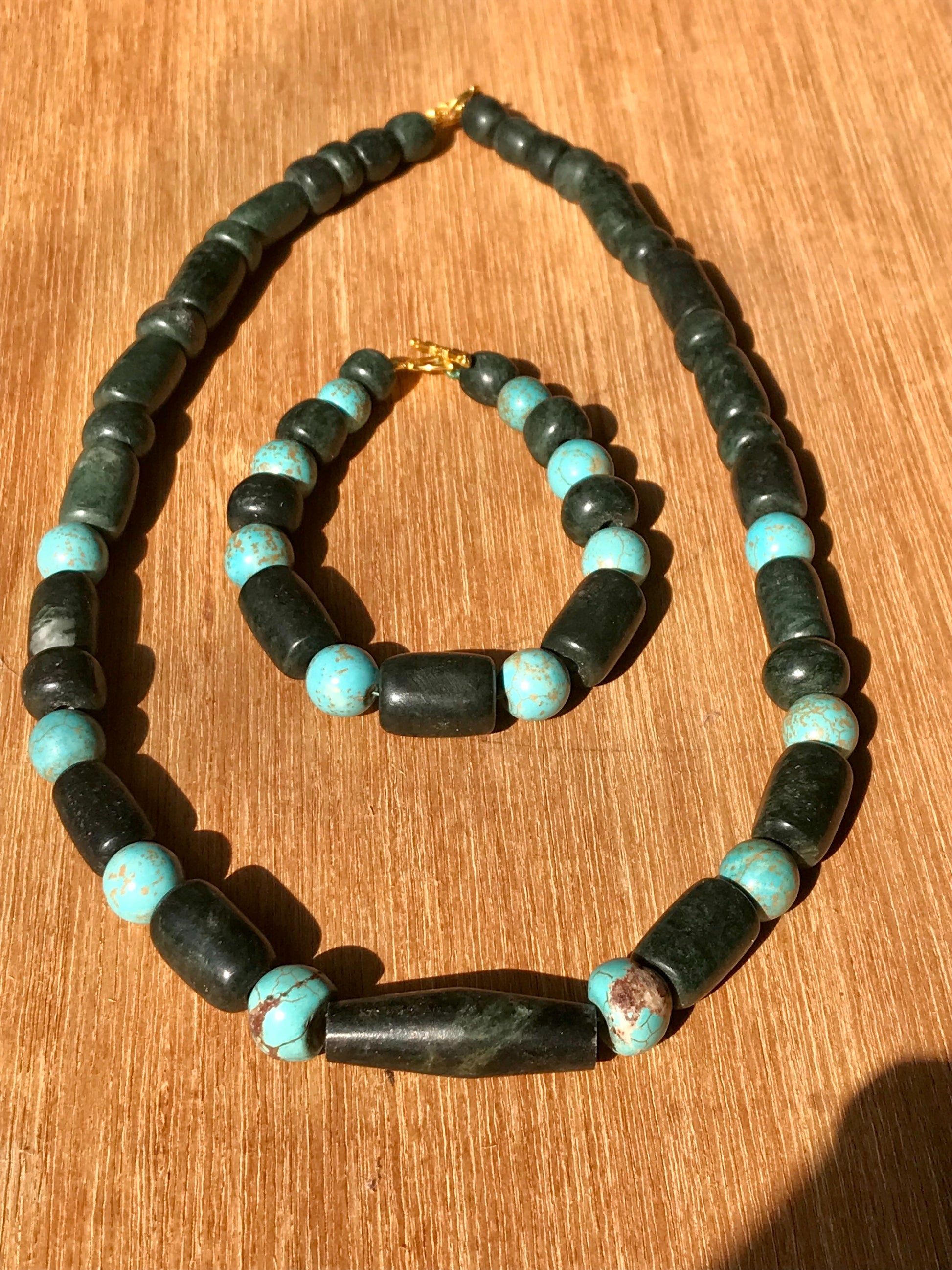 Mayan Jewelry Set like Ancient Guatemalan Jade style with serpentine & turquoise beads - Precolombian style necklace and bracelet