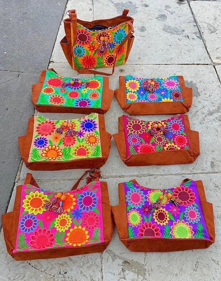 Flowers of Mexico : Embroidered kangaroo Handmade Bag