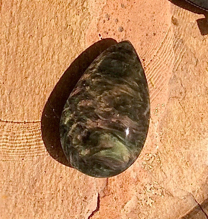 Obsidian Royal Velvet, Purple Drop Manto Huichol, Mentogochol, Natural Rainbow Obsidian from Mexico