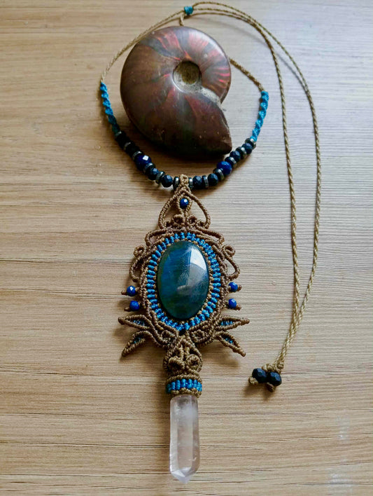 Brown Macramé necklace with velvet Obsidian pendant & crystal Quartz  - Mexican Handmade - Protection, revelation & purification (Copia) (Copia)