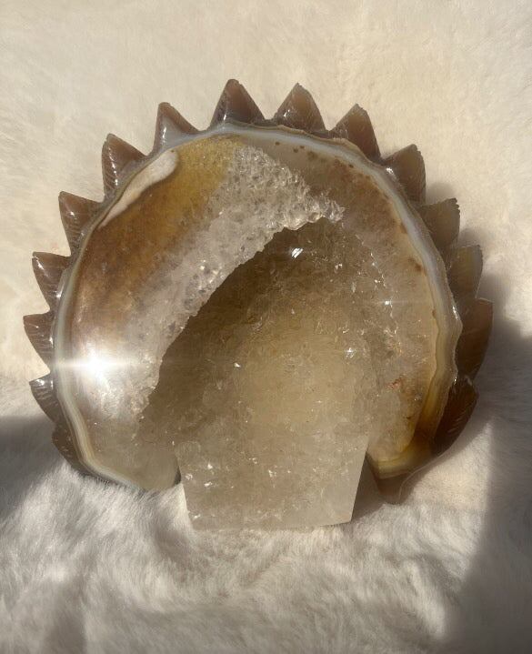 Indian Skull Agate stone carved - Symbol of Knowledge - Unique decoration - Meditation - Collection - 6” (15cm)