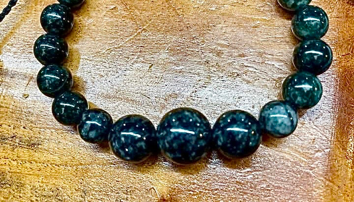 Guatemalan Jade Jaguar beads Bracelet - Mayan Mexican Jewelry