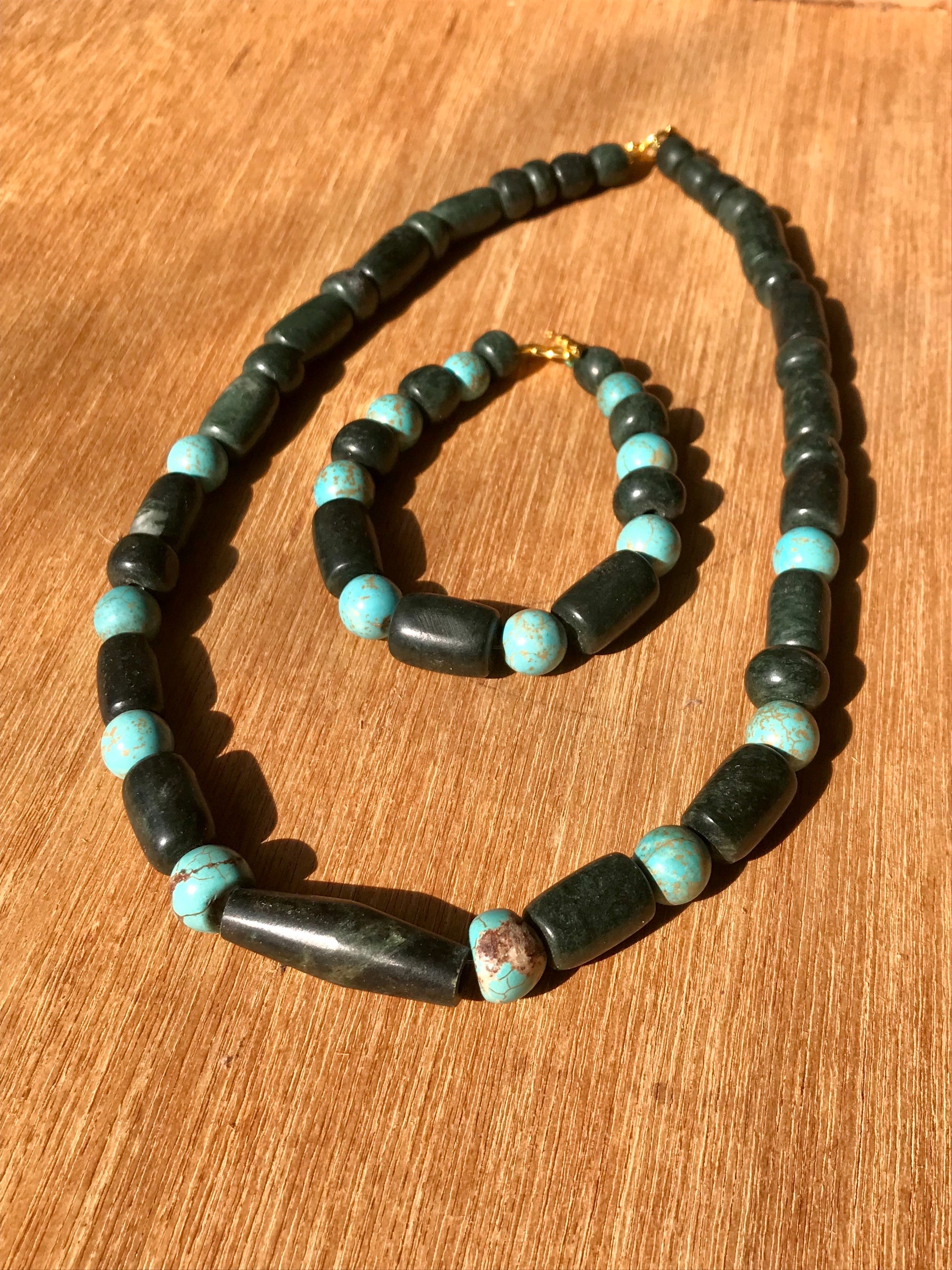 Mayan Jewelry Set like Ancient Guatemalan Jade style with serpentine & turquoise beads - Precolombian style necklace and bracelet
