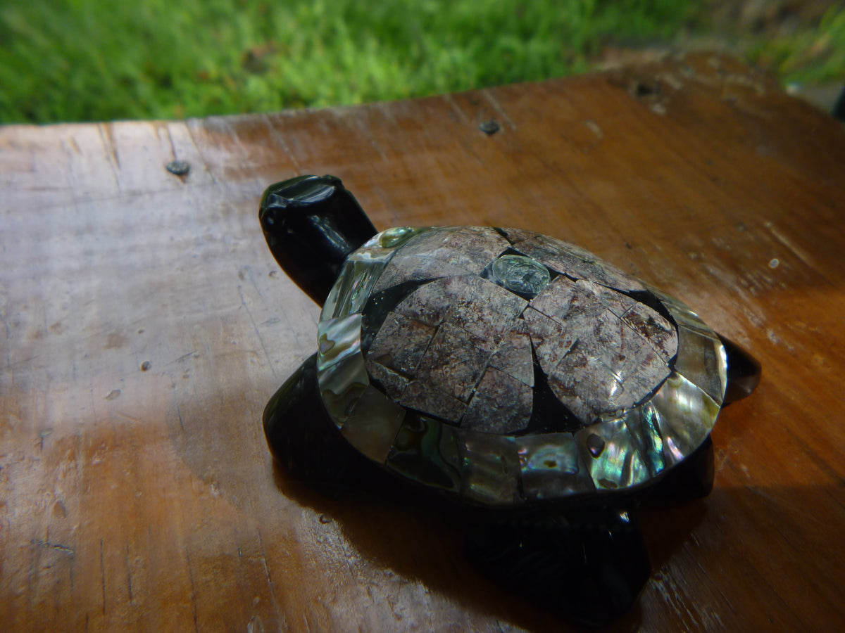 Copa de Obsidiana Mexicana | Piedra Volcánica Tallada a Mano | 10x7cm | Purificación y Sanación | Teotihuacán