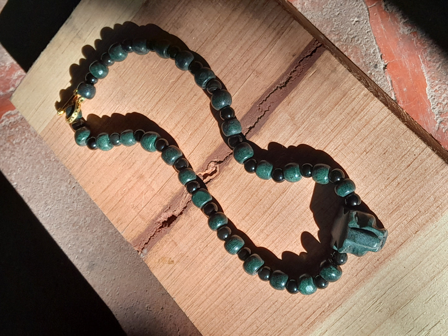 Jaguar Pendant Guatemalan jade beads necklace style, obsidian & serpentine stone - Mayan Jewelry, Mexican precolombian Culture