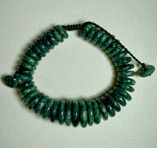 Bracelet Jaguar en Jade du Guatemala - Perles en Croissant de Guatemala - Bijoux Mexicains Mayas