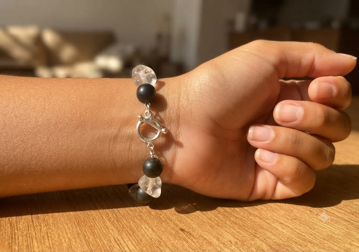 Collier de perles de jade guatémaltèque vert foncé - Bijoux mayas avec perles turquoise, symbole Om avec bracelet disponible