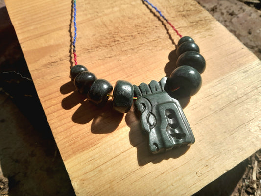 Quetzalcóatl, Kukulkan, feathered snake  pendant necklace like ancient Guatemalan jade style, serpentine stone and green macramé necklace, Mexican Aztec Mayan jewelry precolombian style